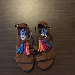 Steveies sandals size 5